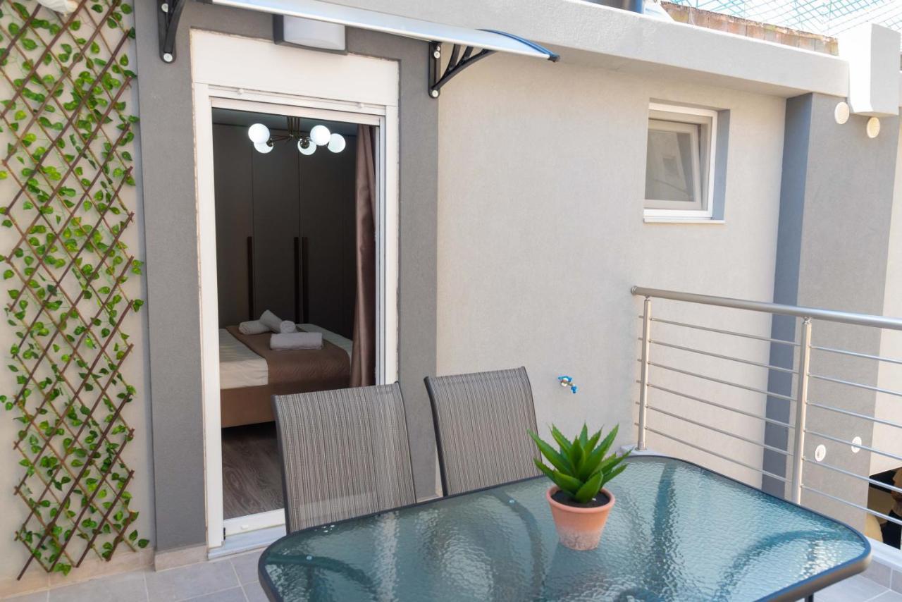 Apartmán Stylishly Decorated House - Free Private Parking! Iraklio Exteriér fotografie